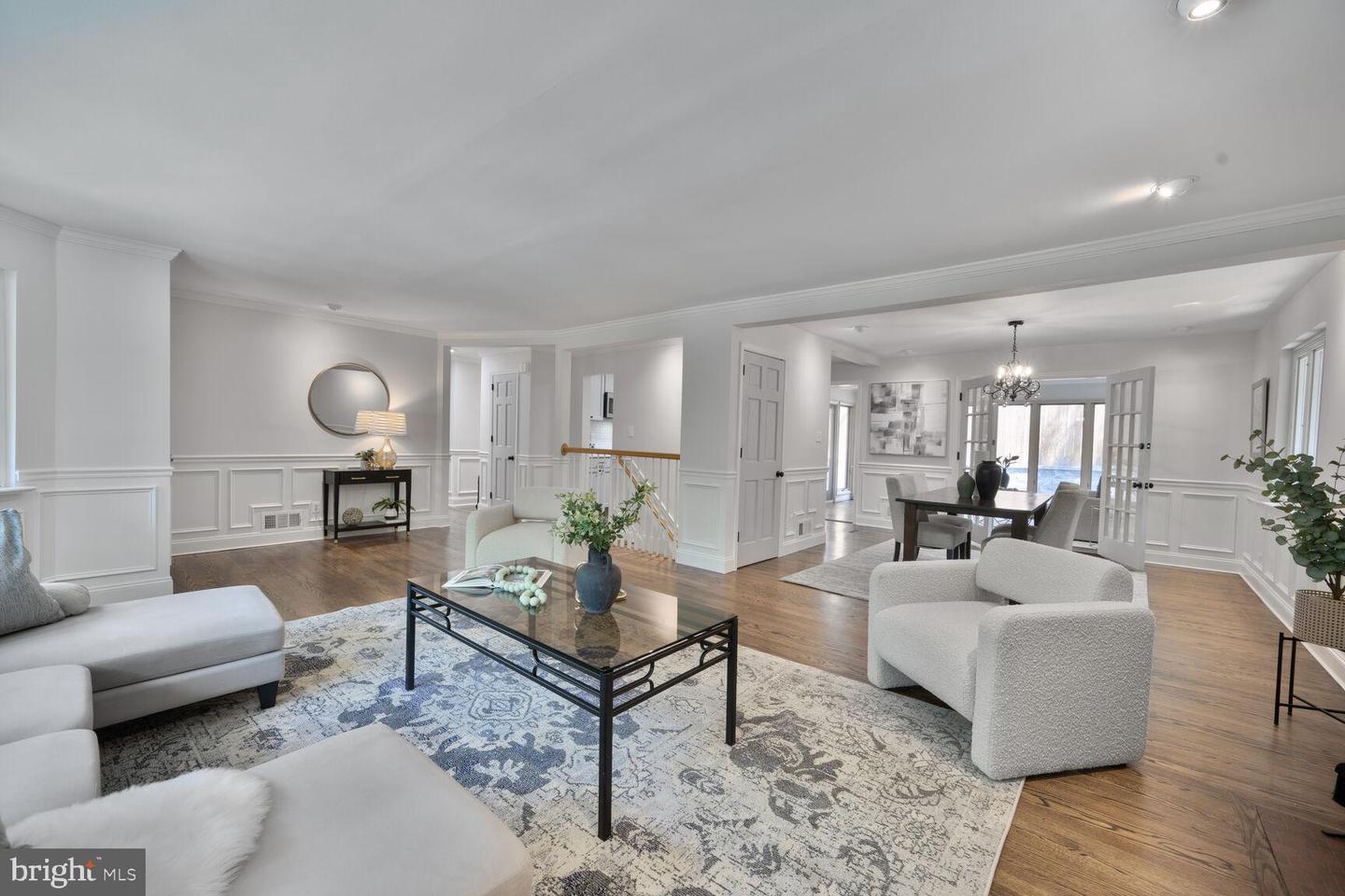 3101 N THOMAS ST, ARLINGTON, Virginia 22207, 5 Bedrooms Bedrooms, ,3 BathroomsBathrooms,Residential,For sale,3101 N THOMAS ST,VAAR2059132 MLS # VAAR2059132