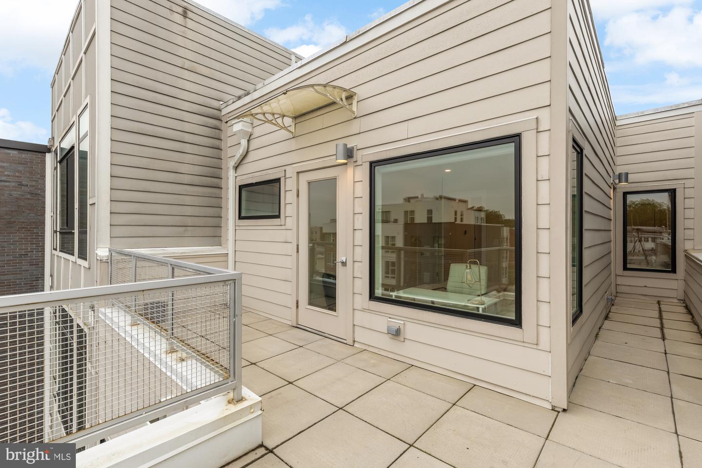 822 KENNEDY ST NW #8, WASHINGTON, District Of Columbia 20011, 2 Bedrooms Bedrooms, ,2 BathroomsBathrooms,Residential,For sale,822 KENNEDY ST NW #8,DCDC2205740 MLS # DCDC2205740