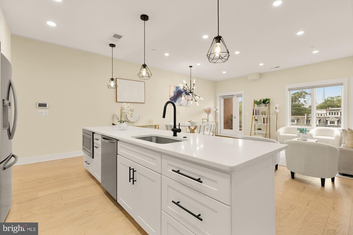822 KENNEDY ST NW #8, WASHINGTON, District Of Columbia 20011, 2 Bedrooms Bedrooms, ,2 BathroomsBathrooms,Residential,For sale,822 KENNEDY ST NW #8,DCDC2205740 MLS # DCDC2205740