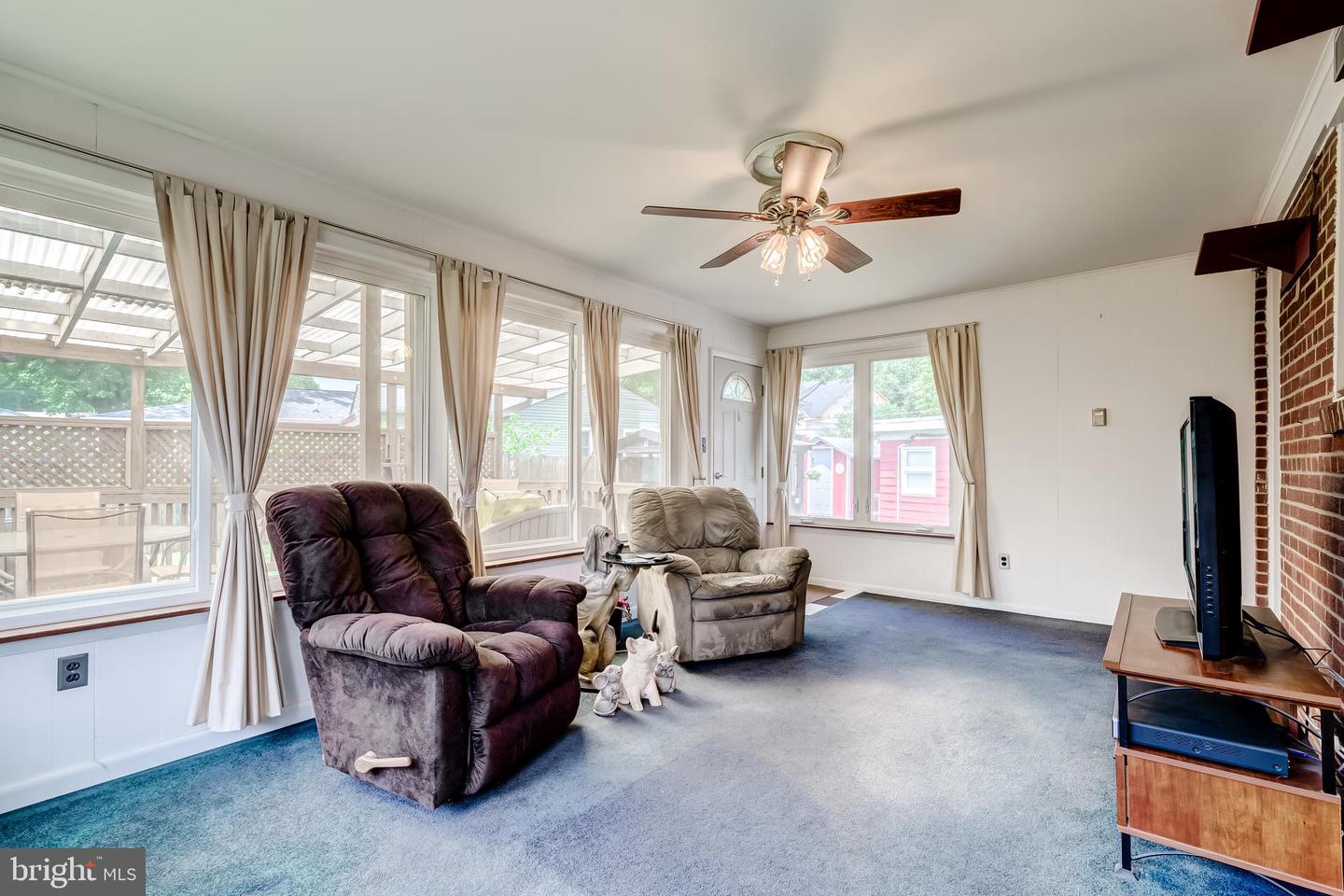 3810 JANCIE RD, FAIRFAX, Virginia 22030, 4 Bedrooms Bedrooms, ,2 BathroomsBathrooms,Residential,For sale,3810 JANCIE RD,VAFC2006458 MLS # VAFC2006458