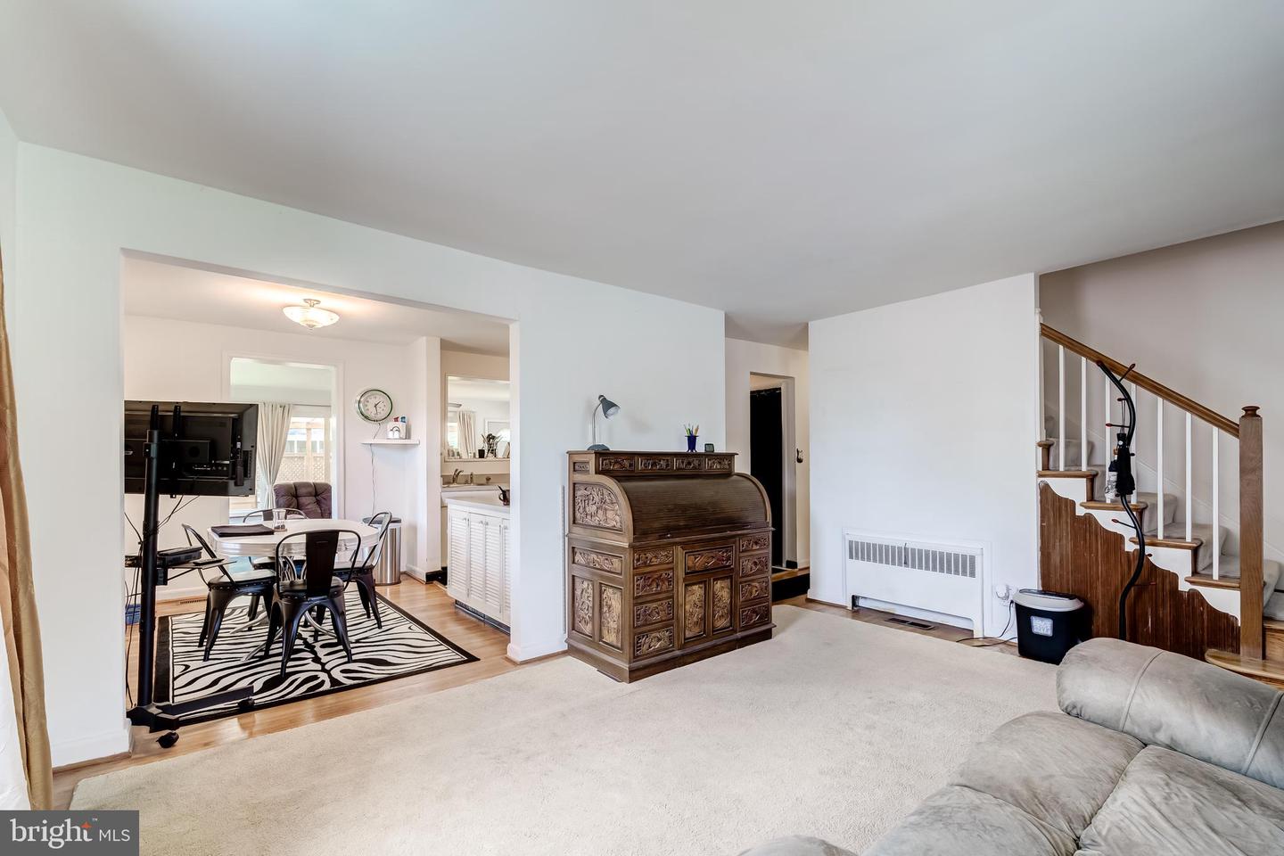 3810 JANCIE RD, FAIRFAX, Virginia 22030, 4 Bedrooms Bedrooms, ,2 BathroomsBathrooms,Residential,For sale,3810 JANCIE RD,VAFC2006458 MLS # VAFC2006458