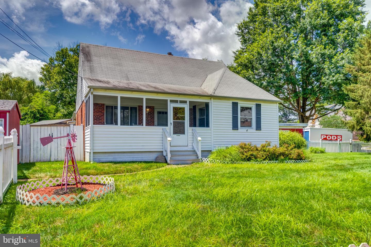 3810 JANCIE RD, FAIRFAX, Virginia 22030, 4 Bedrooms Bedrooms, ,2 BathroomsBathrooms,Residential,For sale,3810 JANCIE RD,VAFC2006458 MLS # VAFC2006458