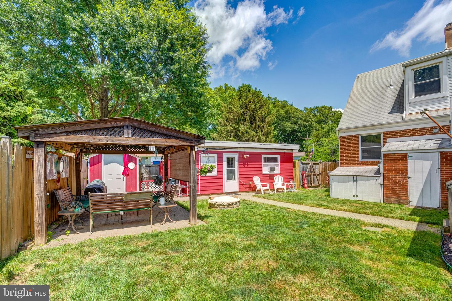 3810 JANCIE RD, FAIRFAX, Virginia 22030, 4 Bedrooms Bedrooms, ,2 BathroomsBathrooms,Residential,For sale,3810 JANCIE RD,VAFC2006458 MLS # VAFC2006458