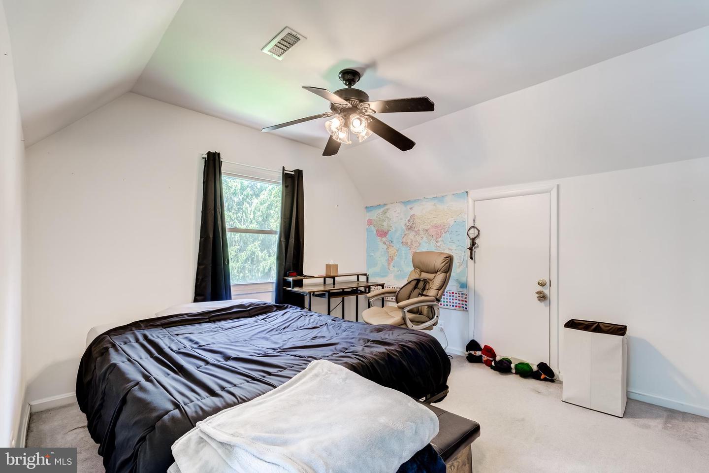 3810 JANCIE RD, FAIRFAX, Virginia 22030, 4 Bedrooms Bedrooms, ,2 BathroomsBathrooms,Residential,For sale,3810 JANCIE RD,VAFC2006458 MLS # VAFC2006458