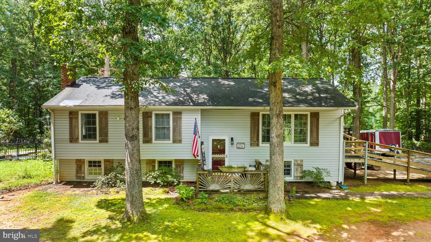 2257 MOUNTAIN VIEW RD, STAFFORD, Virginia 22556, 5 Bedrooms Bedrooms, ,3 BathroomsBathrooms,Residential,For sale,2257 MOUNTAIN VIEW RD,VAST2039922 MLS # VAST2039922