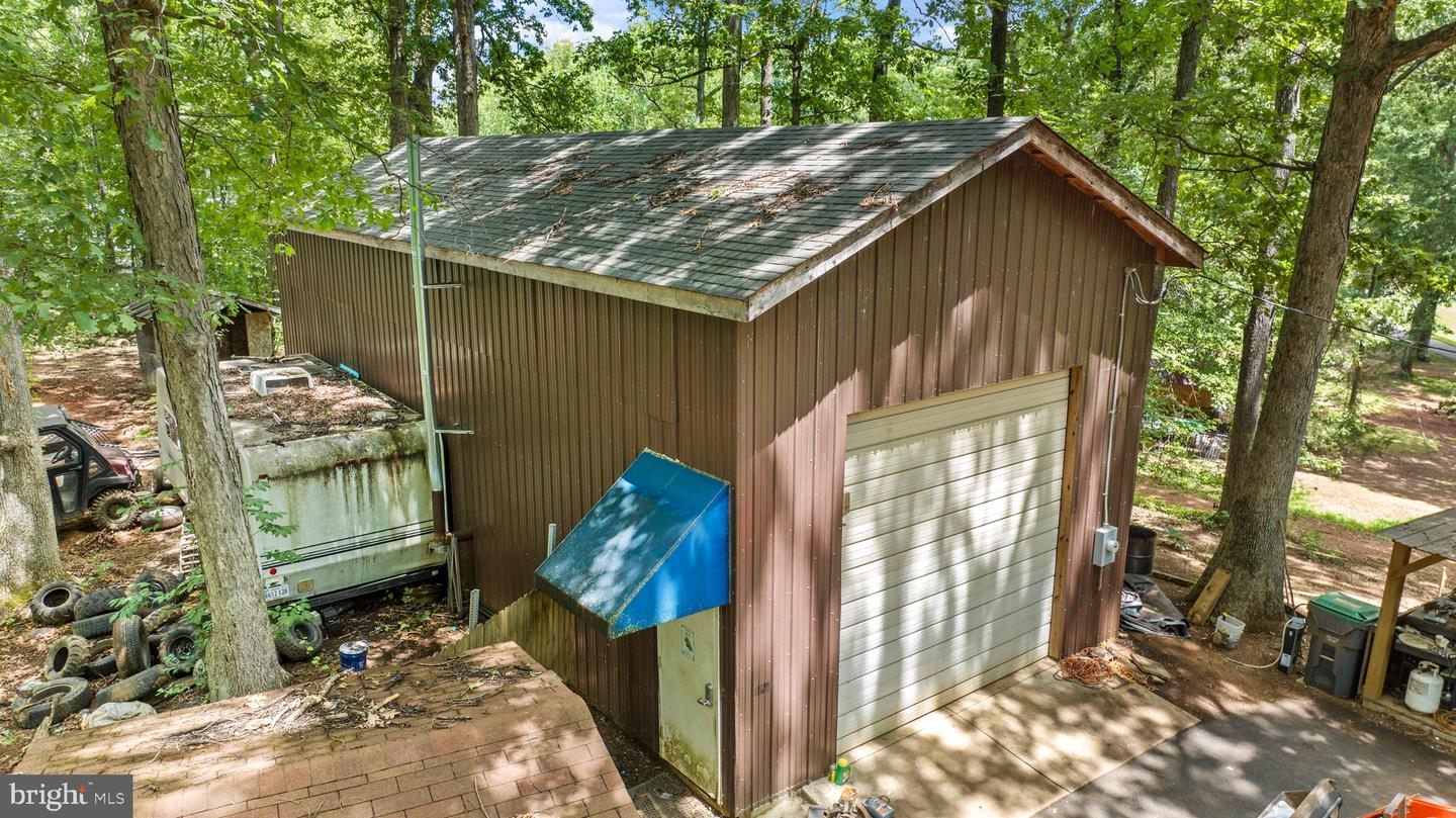 2257 MOUNTAIN VIEW RD, STAFFORD, Virginia 22556, 5 Bedrooms Bedrooms, ,3 BathroomsBathrooms,Residential,For sale,2257 MOUNTAIN VIEW RD,VAST2039922 MLS # VAST2039922