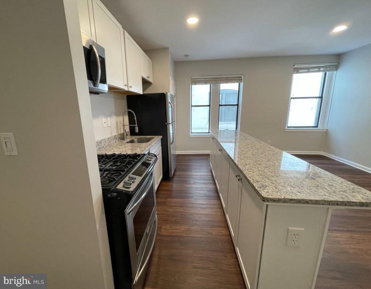 1669 COLUMBIA RD NW #215, WASHINGTON, District Of Columbia 20009, 1 Bedroom Bedrooms, ,1 BathroomBathrooms,Residential,For sale,1669 COLUMBIA RD NW #215,DCDC2206188 MLS # DCDC2206188