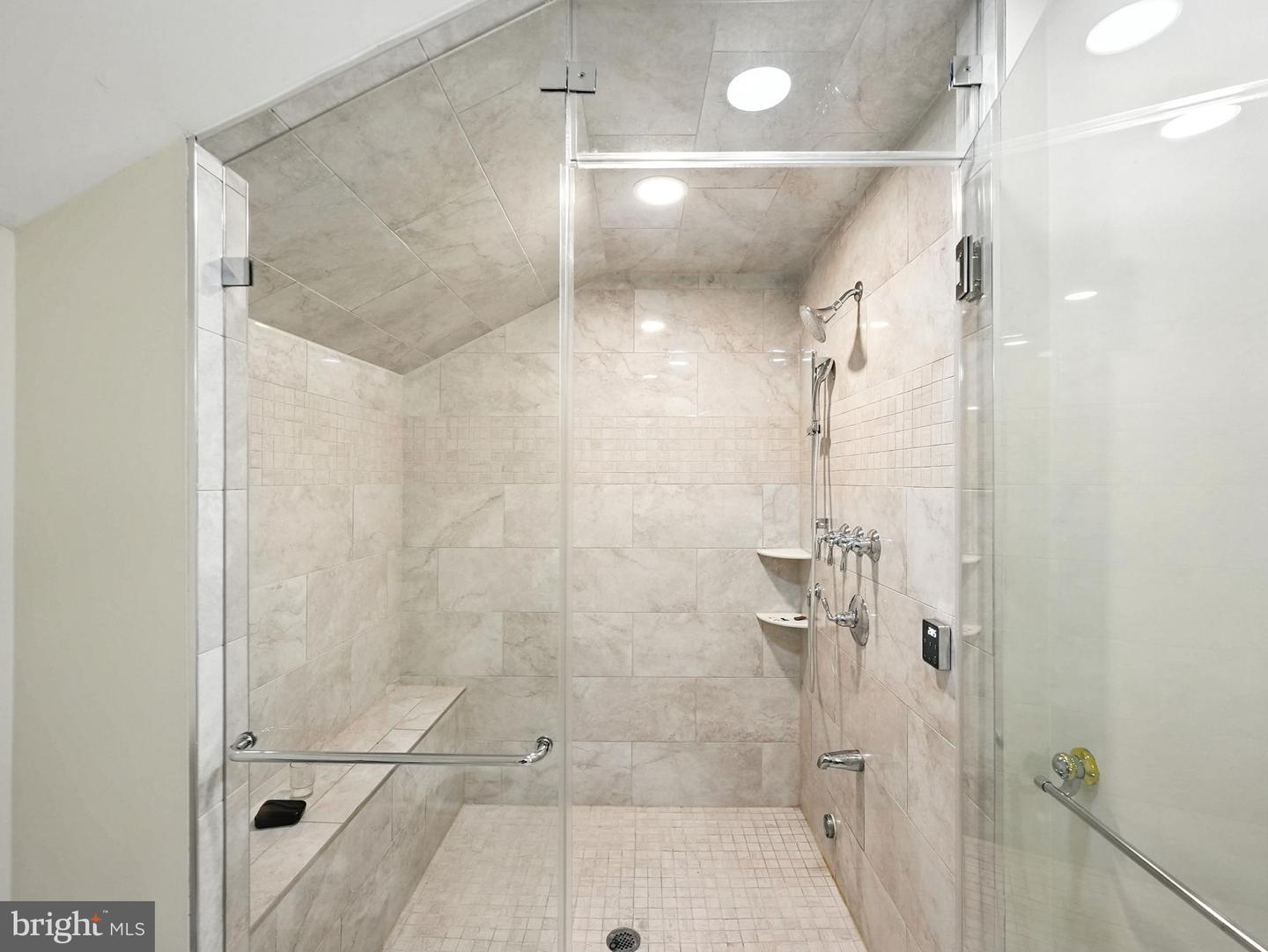 1712 BRIAR RIDGE RD, MCLEAN, Virginia 22101, 10 Bedrooms Bedrooms, ,11 BathroomsBathrooms,Residential,For sale,1712 BRIAR RIDGE RD,VAFX2248158 MLS # VAFX2248158