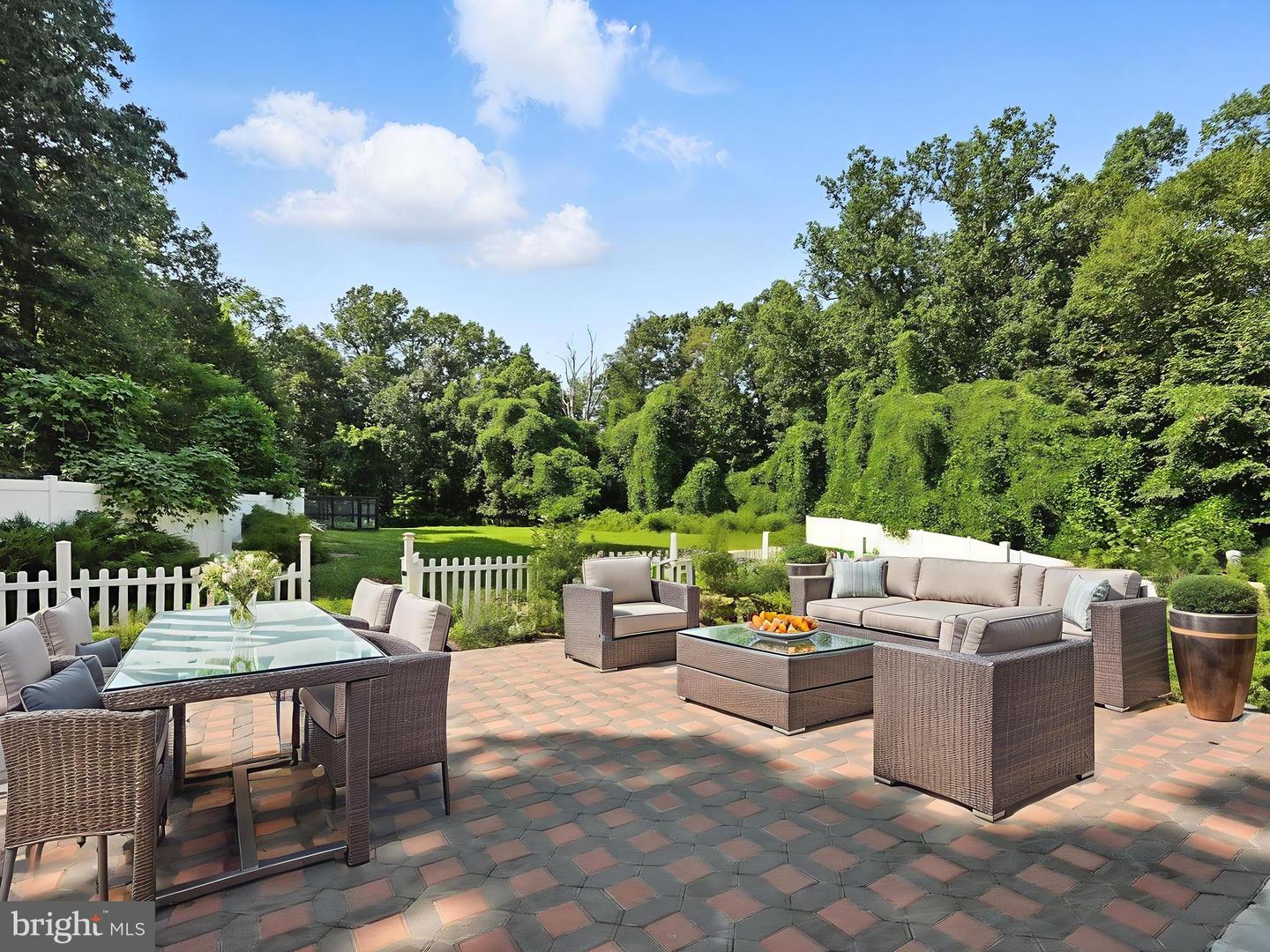 1712 BRIAR RIDGE RD, MCLEAN, Virginia 22101, 10 Bedrooms Bedrooms, ,11 BathroomsBathrooms,Residential,For sale,1712 BRIAR RIDGE RD,VAFX2248158 MLS # VAFX2248158