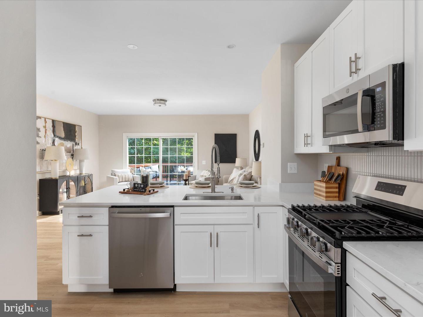 12108 WEDGEWAY PL, FAIRFAX, Virginia 22033, 3 Bedrooms Bedrooms, ,3 BathroomsBathrooms,Residential,For sale,12108 WEDGEWAY PL,VAFX2248868 MLS # VAFX2248868