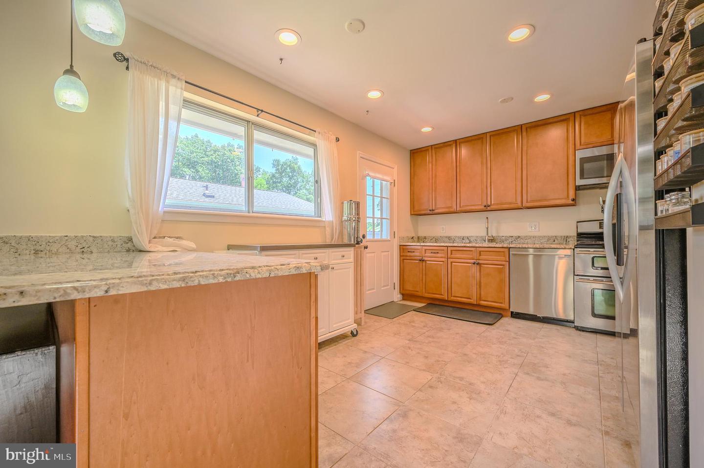 2893 CHALET CT, WOODBRIDGE, Virginia 22192, 3 Bedrooms Bedrooms, ,2 BathroomsBathrooms,Residential,For sale,2893 CHALET CT,VAPW2097524 MLS # VAPW2097524