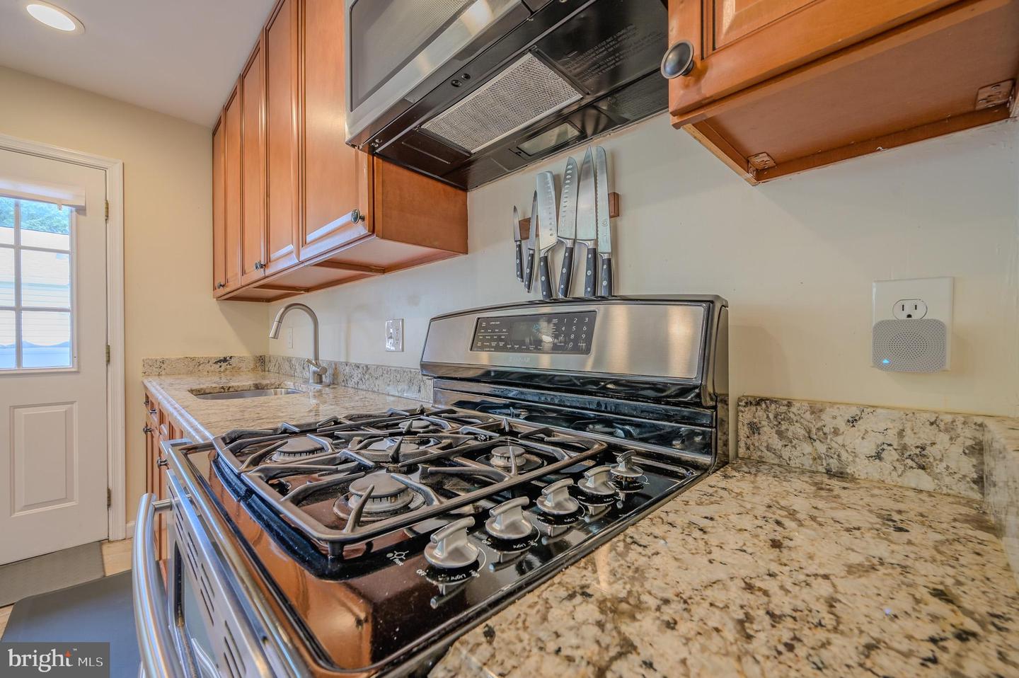 2893 CHALET CT, WOODBRIDGE, Virginia 22192, 3 Bedrooms Bedrooms, ,2 BathroomsBathrooms,Residential,For sale,2893 CHALET CT,VAPW2097524 MLS # VAPW2097524