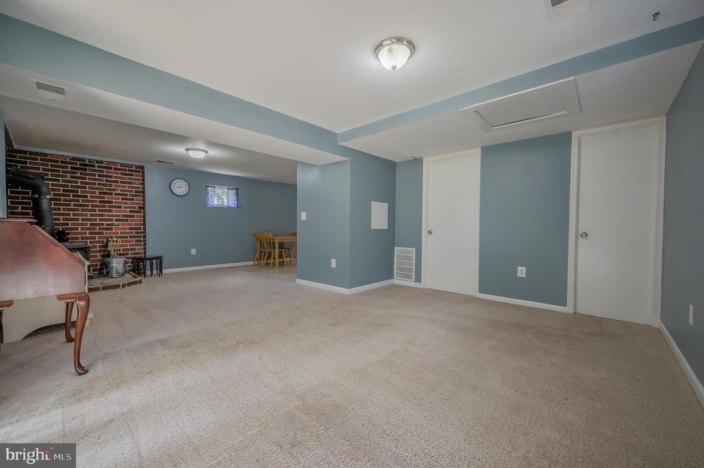 2893 CHALET CT, WOODBRIDGE, Virginia 22192, 3 Bedrooms Bedrooms, ,2 BathroomsBathrooms,Residential,For sale,2893 CHALET CT,VAPW2097524 MLS # VAPW2097524
