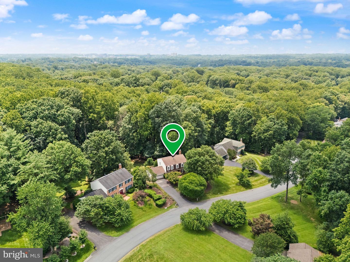10912 BLUE ROAN RD, OAKTON, Virginia 22124, 4 Bedrooms Bedrooms, ,3 BathroomsBathrooms,Residential,For sale,10912 BLUE ROAN RD,VAFX2249182 MLS # VAFX2249182
