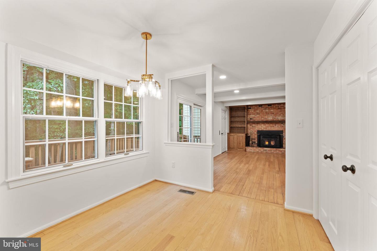 10912 BLUE ROAN RD, OAKTON, Virginia 22124, 4 Bedrooms Bedrooms, ,3 BathroomsBathrooms,Residential,For sale,10912 BLUE ROAN RD,VAFX2249182 MLS # VAFX2249182