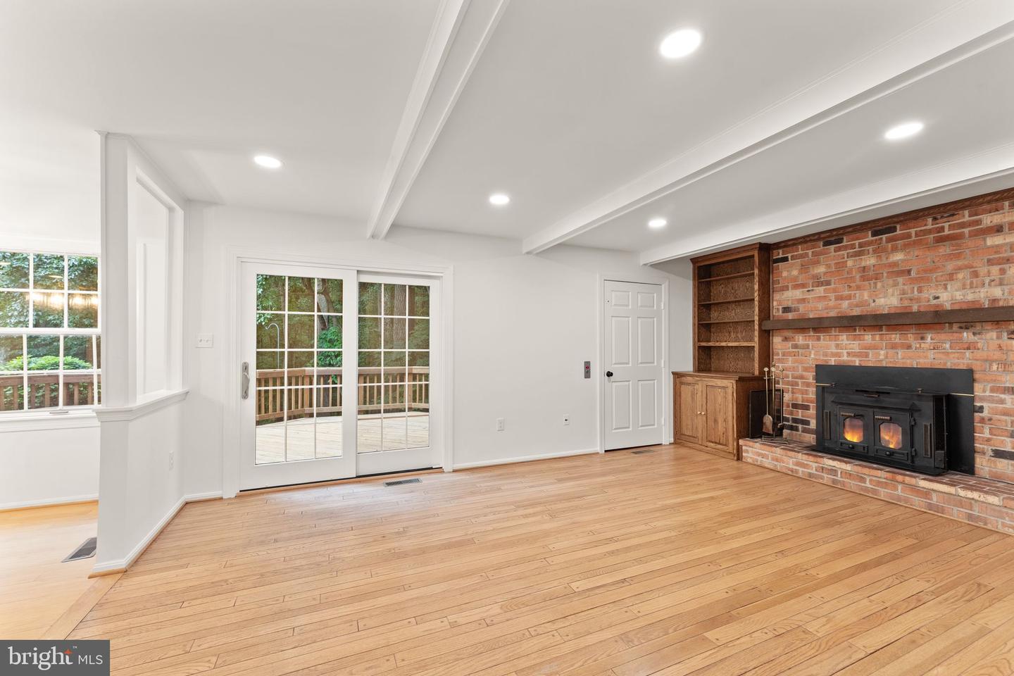 10912 BLUE ROAN RD, OAKTON, Virginia 22124, 4 Bedrooms Bedrooms, ,3 BathroomsBathrooms,Residential,For sale,10912 BLUE ROAN RD,VAFX2249182 MLS # VAFX2249182