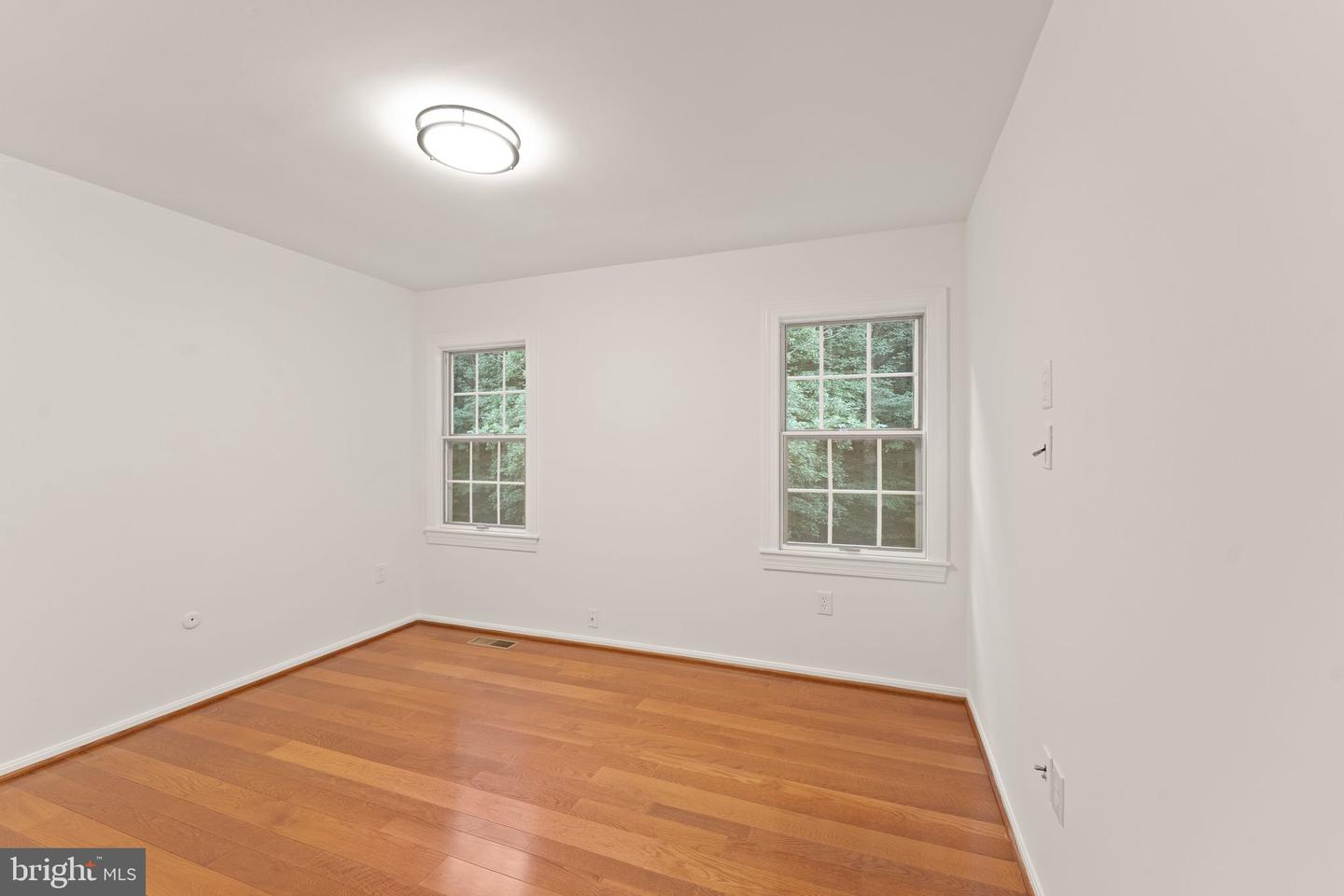 10912 BLUE ROAN RD, OAKTON, Virginia 22124, 4 Bedrooms Bedrooms, ,3 BathroomsBathrooms,Residential,For sale,10912 BLUE ROAN RD,VAFX2249182 MLS # VAFX2249182