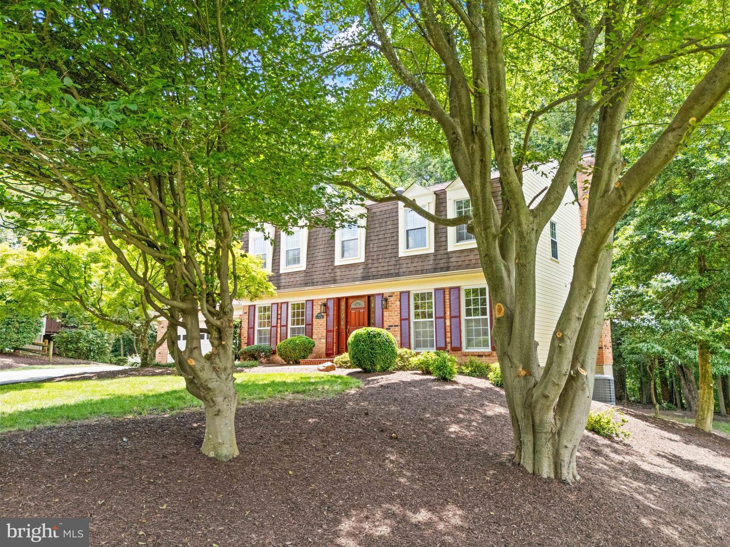 10912 BLUE ROAN RD, OAKTON, Virginia 22124, 4 Bedrooms Bedrooms, ,3 BathroomsBathrooms,Residential,For sale,10912 BLUE ROAN RD,VAFX2249182 MLS # VAFX2249182