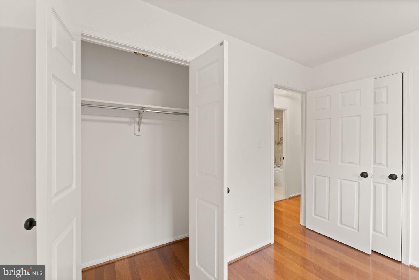 10912 BLUE ROAN RD, OAKTON, Virginia 22124, 4 Bedrooms Bedrooms, ,3 BathroomsBathrooms,Residential,For sale,10912 BLUE ROAN RD,VAFX2249182 MLS # VAFX2249182