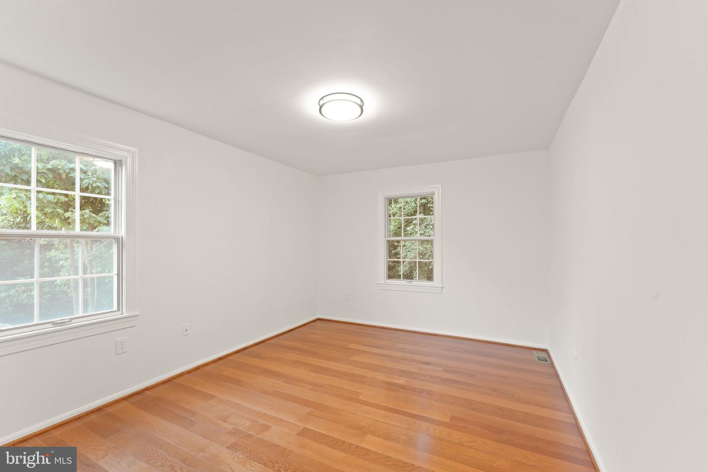 10912 BLUE ROAN RD, OAKTON, Virginia 22124, 4 Bedrooms Bedrooms, ,3 BathroomsBathrooms,Residential,For sale,10912 BLUE ROAN RD,VAFX2249182 MLS # VAFX2249182