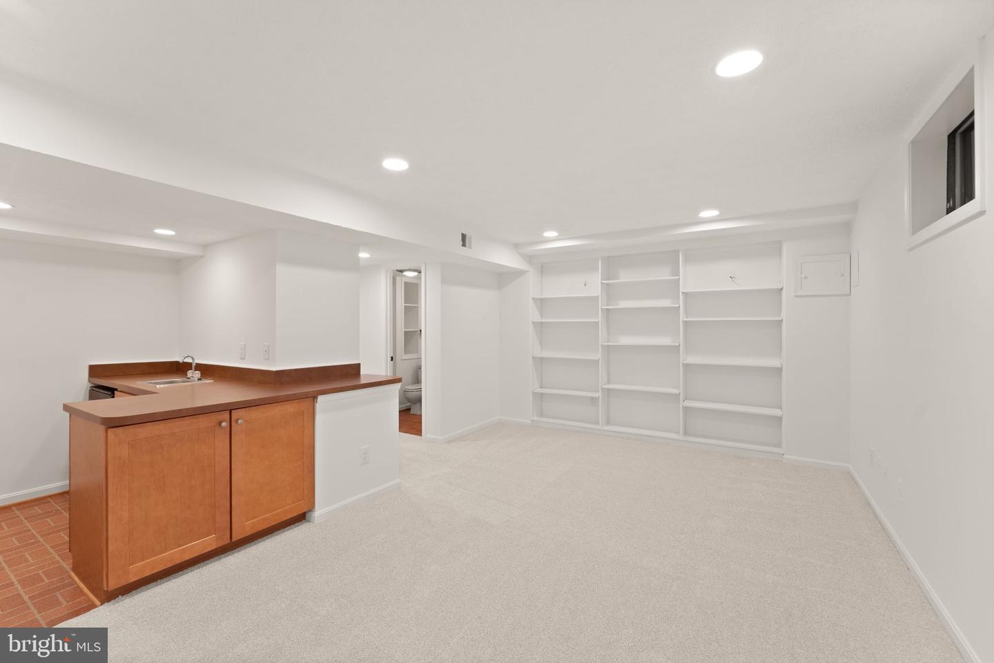 10912 BLUE ROAN RD, OAKTON, Virginia 22124, 4 Bedrooms Bedrooms, ,3 BathroomsBathrooms,Residential,For sale,10912 BLUE ROAN RD,VAFX2249182 MLS # VAFX2249182