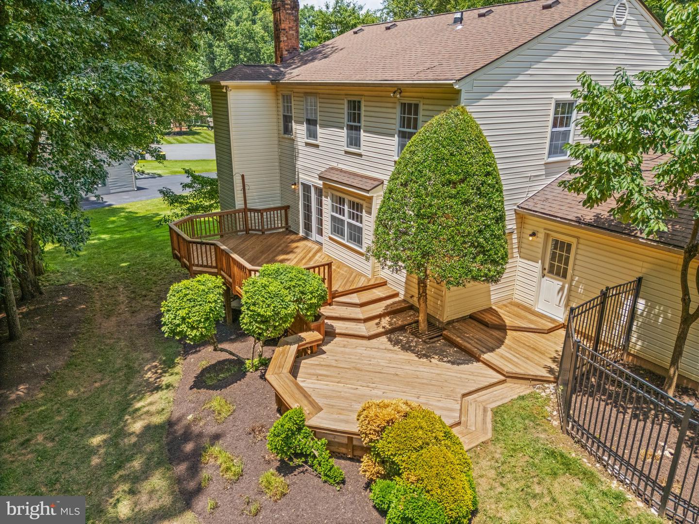 10912 BLUE ROAN RD, OAKTON, Virginia 22124, 4 Bedrooms Bedrooms, ,3 BathroomsBathrooms,Residential,For sale,10912 BLUE ROAN RD,VAFX2249182 MLS # VAFX2249182