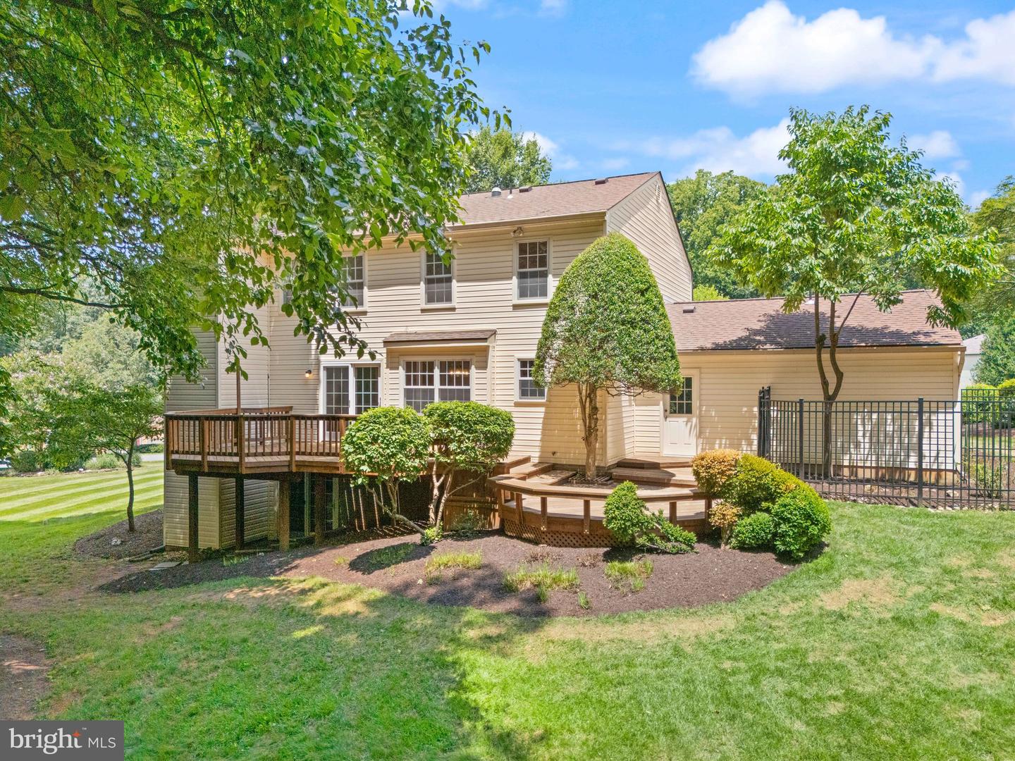 10912 BLUE ROAN RD, OAKTON, Virginia 22124, 4 Bedrooms Bedrooms, ,3 BathroomsBathrooms,Residential,For sale,10912 BLUE ROAN RD,VAFX2249182 MLS # VAFX2249182
