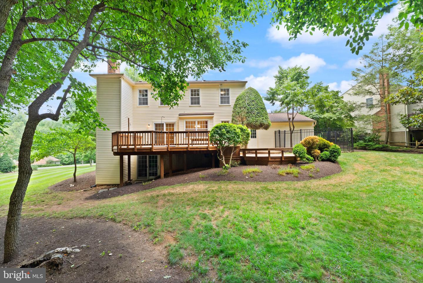 10912 BLUE ROAN RD, OAKTON, Virginia 22124, 4 Bedrooms Bedrooms, ,3 BathroomsBathrooms,Residential,For sale,10912 BLUE ROAN RD,VAFX2249182 MLS # VAFX2249182