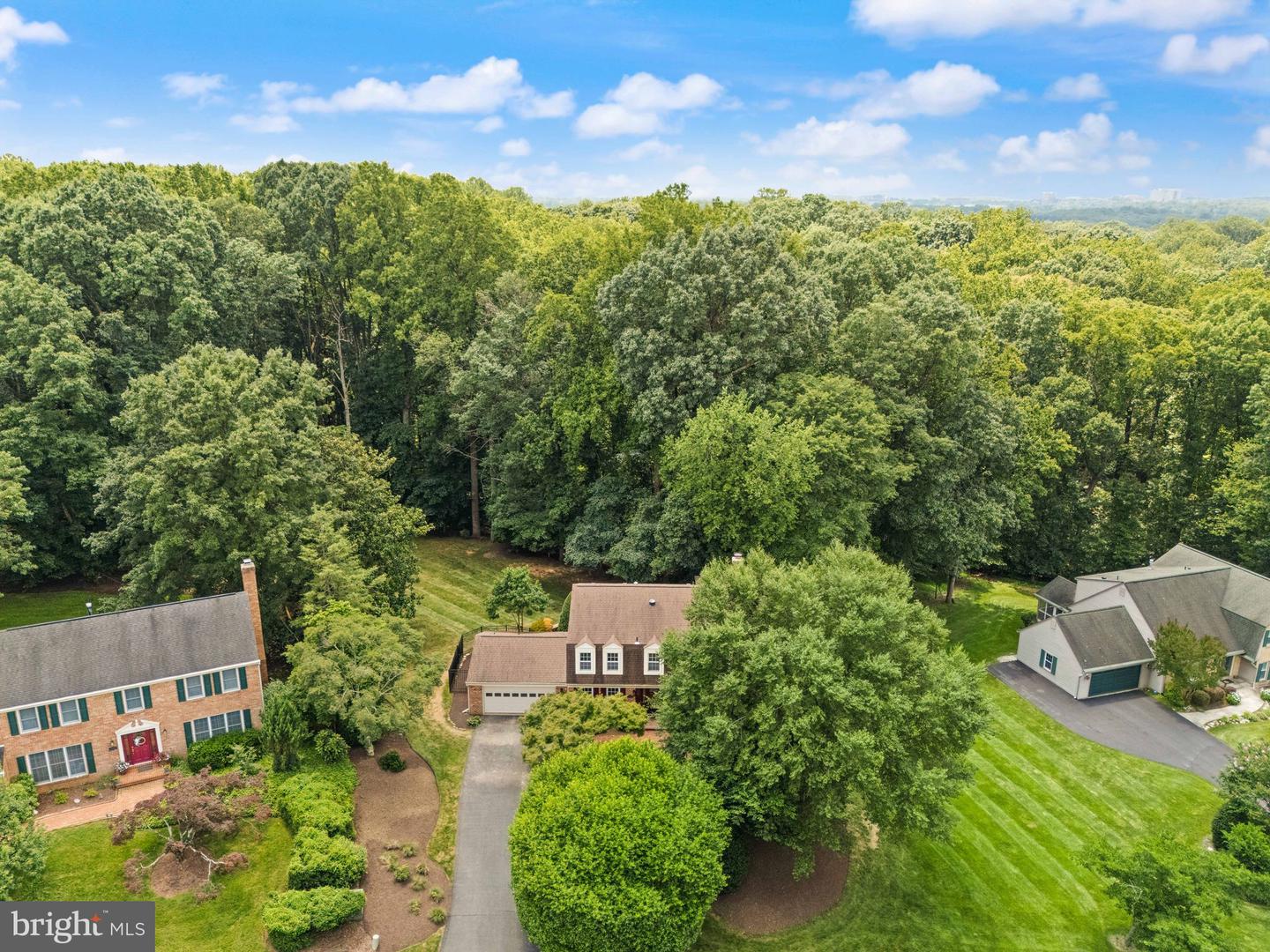 10912 BLUE ROAN RD, OAKTON, Virginia 22124, 4 Bedrooms Bedrooms, ,3 BathroomsBathrooms,Residential,For sale,10912 BLUE ROAN RD,VAFX2249182 MLS # VAFX2249182