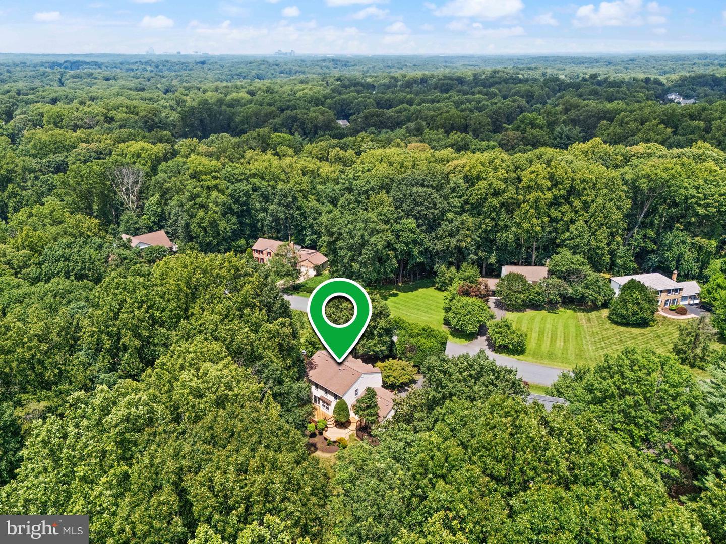 10912 BLUE ROAN RD, OAKTON, Virginia 22124, 4 Bedrooms Bedrooms, ,3 BathroomsBathrooms,Residential,For sale,10912 BLUE ROAN RD,VAFX2249182 MLS # VAFX2249182