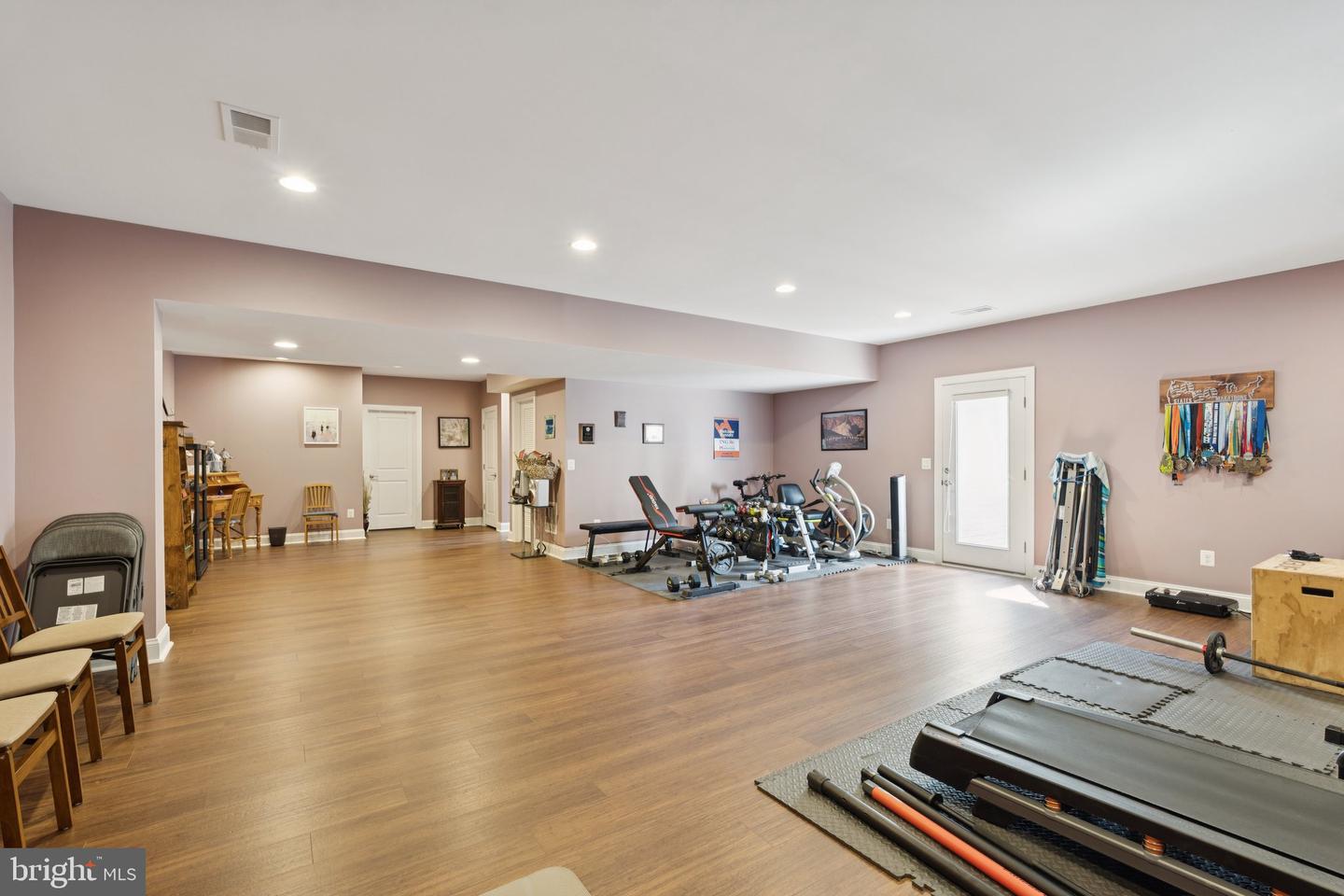 116 COTTONTAIL DR, LAKE FREDERICK, Virginia 22630, 3 Bedrooms Bedrooms, 8 Rooms Rooms,3 BathroomsBathrooms,Residential,For sale,116 COTTONTAIL DR,VAFV2035016 MLS # VAFV2035016