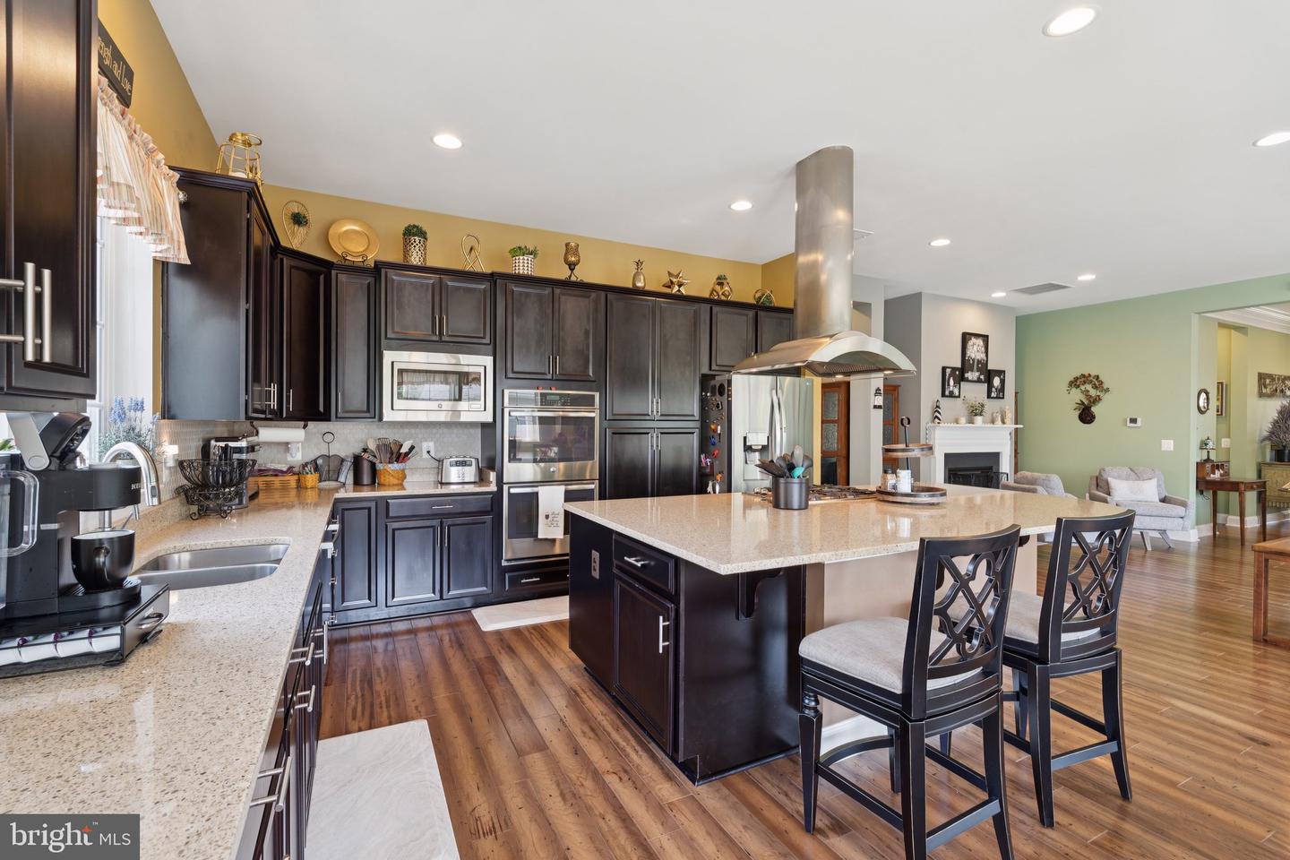 116 COTTONTAIL DR, LAKE FREDERICK, Virginia 22630, 3 Bedrooms Bedrooms, 8 Rooms Rooms,3 BathroomsBathrooms,Residential,For sale,116 COTTONTAIL DR,VAFV2035016 MLS # VAFV2035016