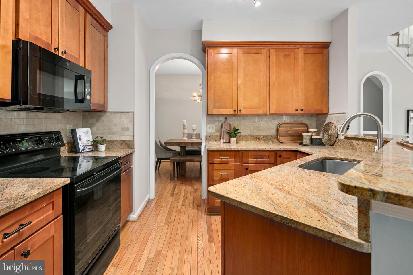 11415 HOLLOW TIMBER CT, RESTON, Virginia 20194, 4 Bedrooms Bedrooms, ,3 BathroomsBathrooms,Residential,For sale,11415 HOLLOW TIMBER CT,VAFX2249378 MLS # VAFX2249378