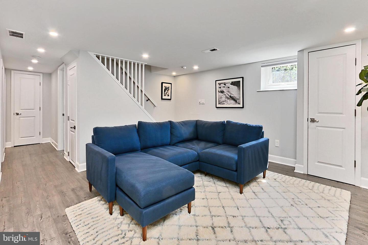 5029 22ND ST S, ARLINGTON, Virginia 22206, 4 Bedrooms Bedrooms, ,3 BathroomsBathrooms,Residential,For sale,5029 22ND ST S,VAAR2059626 MLS # VAAR2059626
