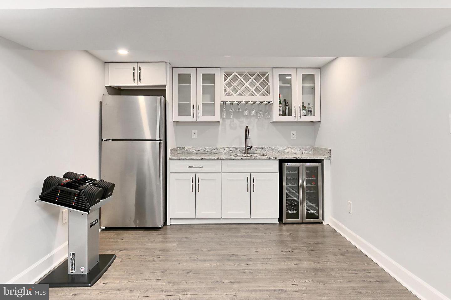 5029 22ND ST S, ARLINGTON, Virginia 22206, 4 Bedrooms Bedrooms, ,3 BathroomsBathrooms,Residential,For sale,5029 22ND ST S,VAAR2059626 MLS # VAAR2059626