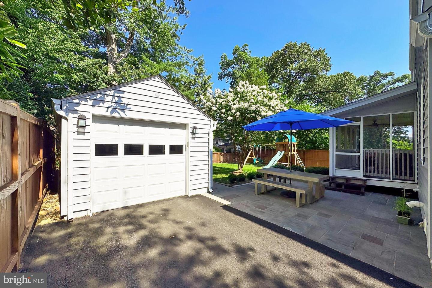 5029 22ND ST S, ARLINGTON, Virginia 22206, 4 Bedrooms Bedrooms, ,3 BathroomsBathrooms,Residential,For sale,5029 22ND ST S,VAAR2059626 MLS # VAAR2059626