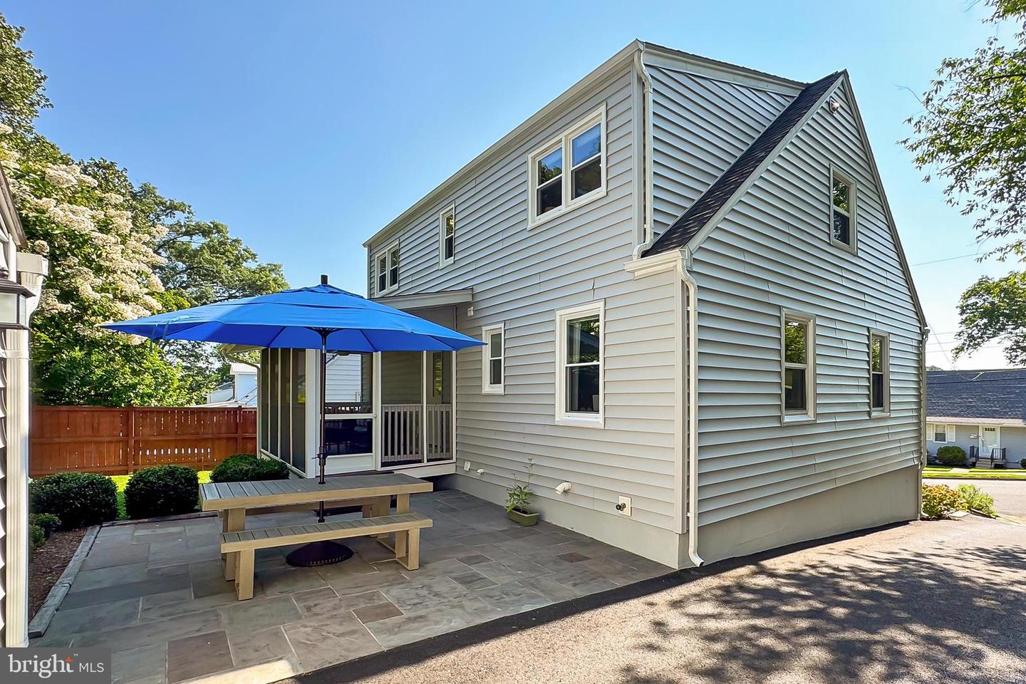 5029 22ND ST S, ARLINGTON, Virginia 22206, 4 Bedrooms Bedrooms, ,3 BathroomsBathrooms,Residential,For sale,5029 22ND ST S,VAAR2059626 MLS # VAAR2059626