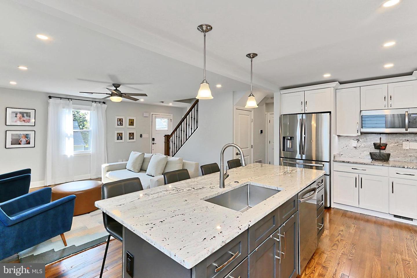 5029 22ND ST S, ARLINGTON, Virginia 22206, 4 Bedrooms Bedrooms, ,3 BathroomsBathrooms,Residential,For sale,5029 22ND ST S,VAAR2059626 MLS # VAAR2059626