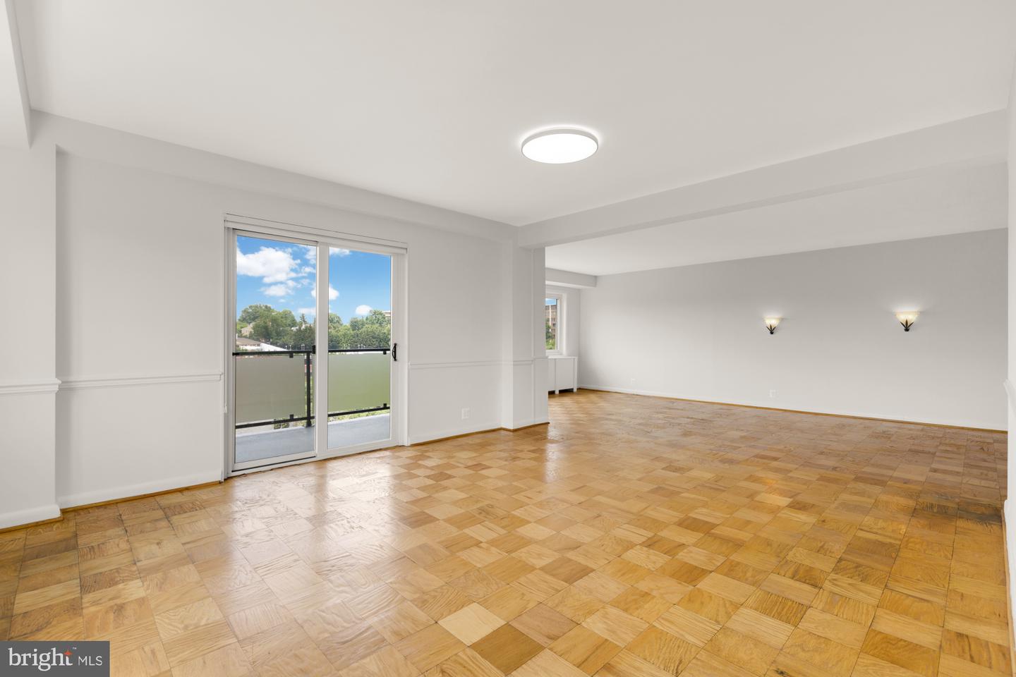 4201 CATHEDRAL AVE NW #1405W, WASHINGTON, District Of Columbia 20016, 3 Bedrooms Bedrooms, ,2 BathroomsBathrooms,Residential,For sale,4201 CATHEDRAL AVE NW #1405W,DCDC2207162 MLS # DCDC2207162