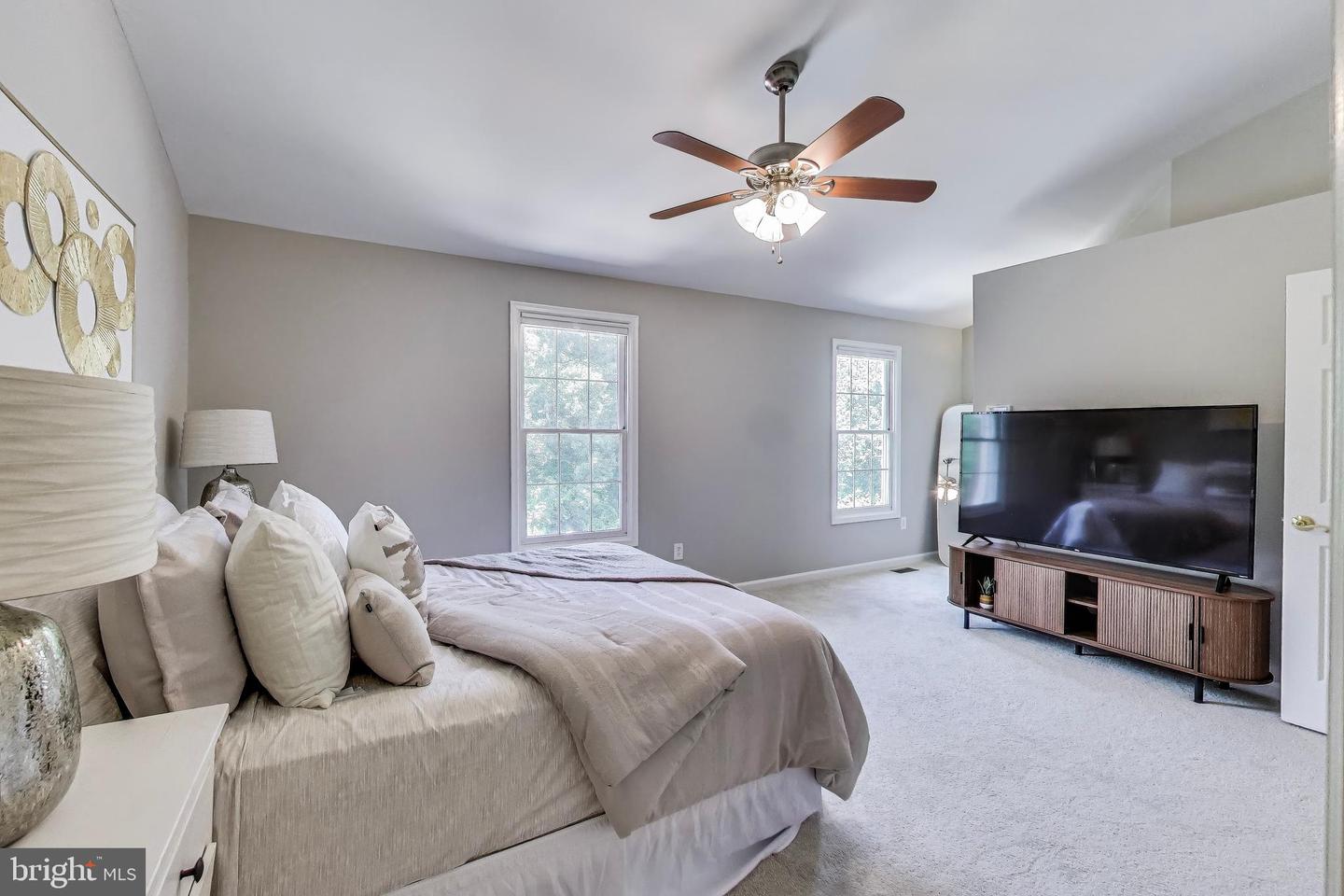 9009 MARIE CT, LORTON, Virginia 22079, 3 Bedrooms Bedrooms, ,2 BathroomsBathrooms,Residential,For sale,9009 MARIE CT,VAFX2249776 MLS # VAFX2249776