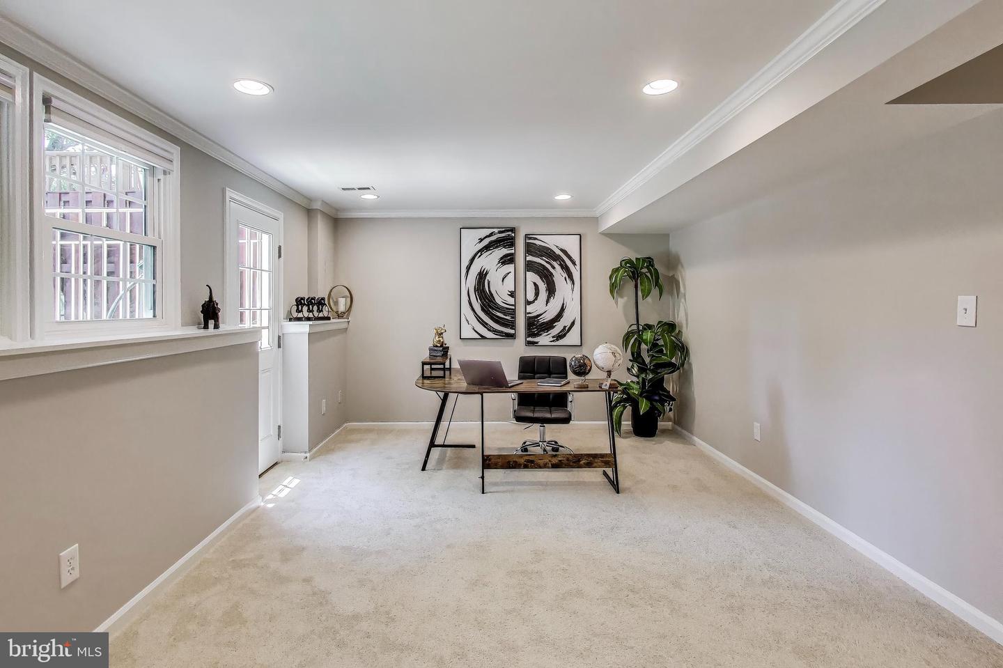 9009 MARIE CT, LORTON, Virginia 22079, 3 Bedrooms Bedrooms, ,2 BathroomsBathrooms,Residential,For sale,9009 MARIE CT,VAFX2249776 MLS # VAFX2249776