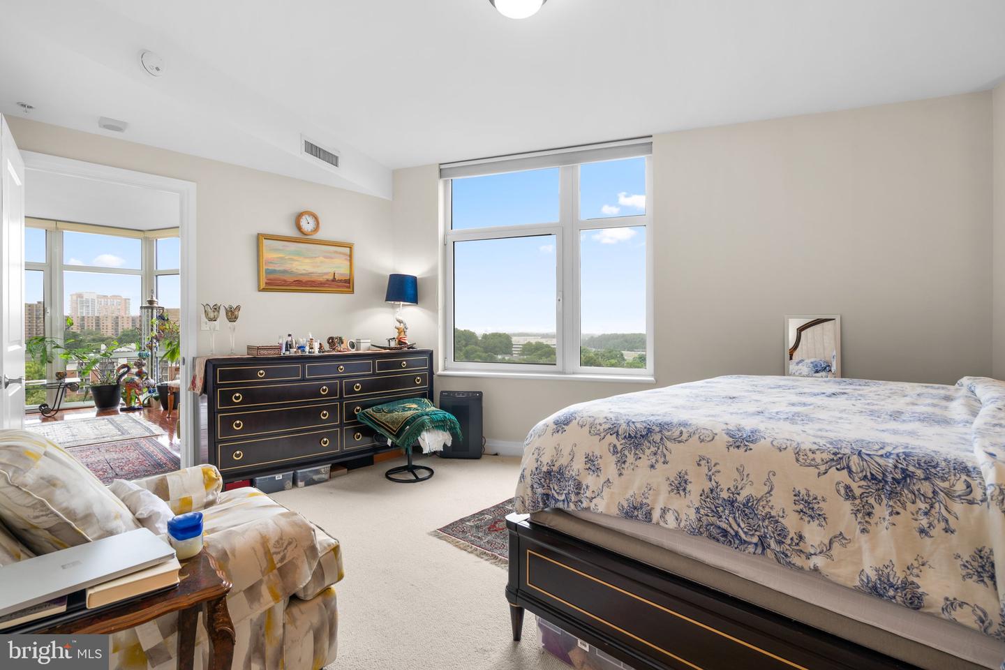 8220 CRESTWOOD HEIGHTS DR #1217, MCLEAN, Virginia 22102, 2 Bedrooms Bedrooms, ,2 BathroomsBathrooms,Residential,For sale,8220 CRESTWOOD HEIGHTS DR #1217,VAFX2249912 MLS # VAFX2249912