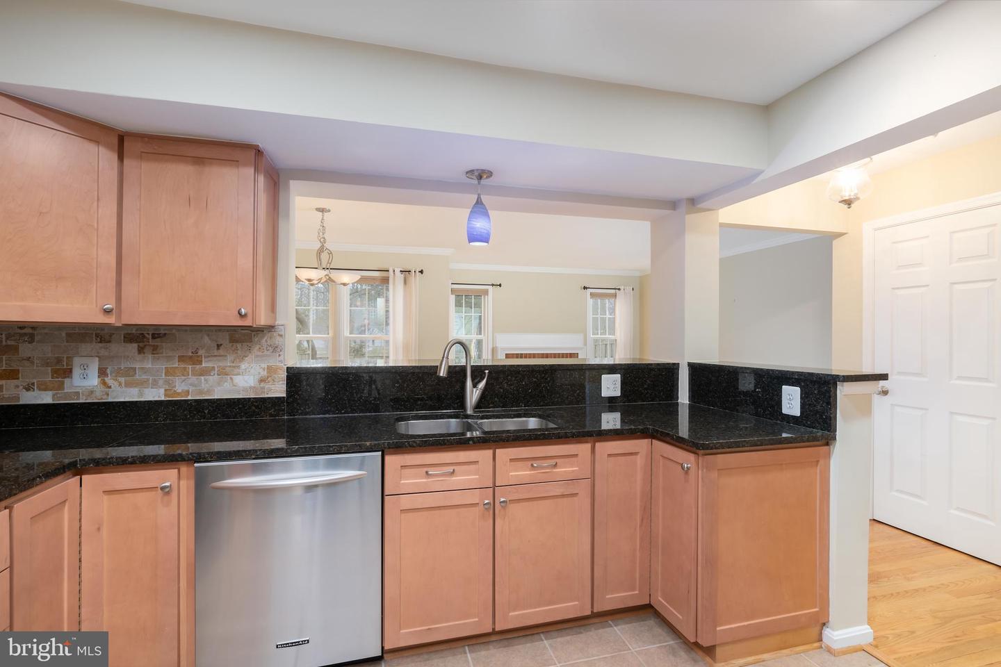 1906 DUFFIELD LN, ALEXANDRIA, Virginia 22307, 3 Bedrooms Bedrooms, ,2 BathroomsBathrooms,Residential,For sale,1906 DUFFIELD LN,VAFX2249944 MLS # VAFX2249944