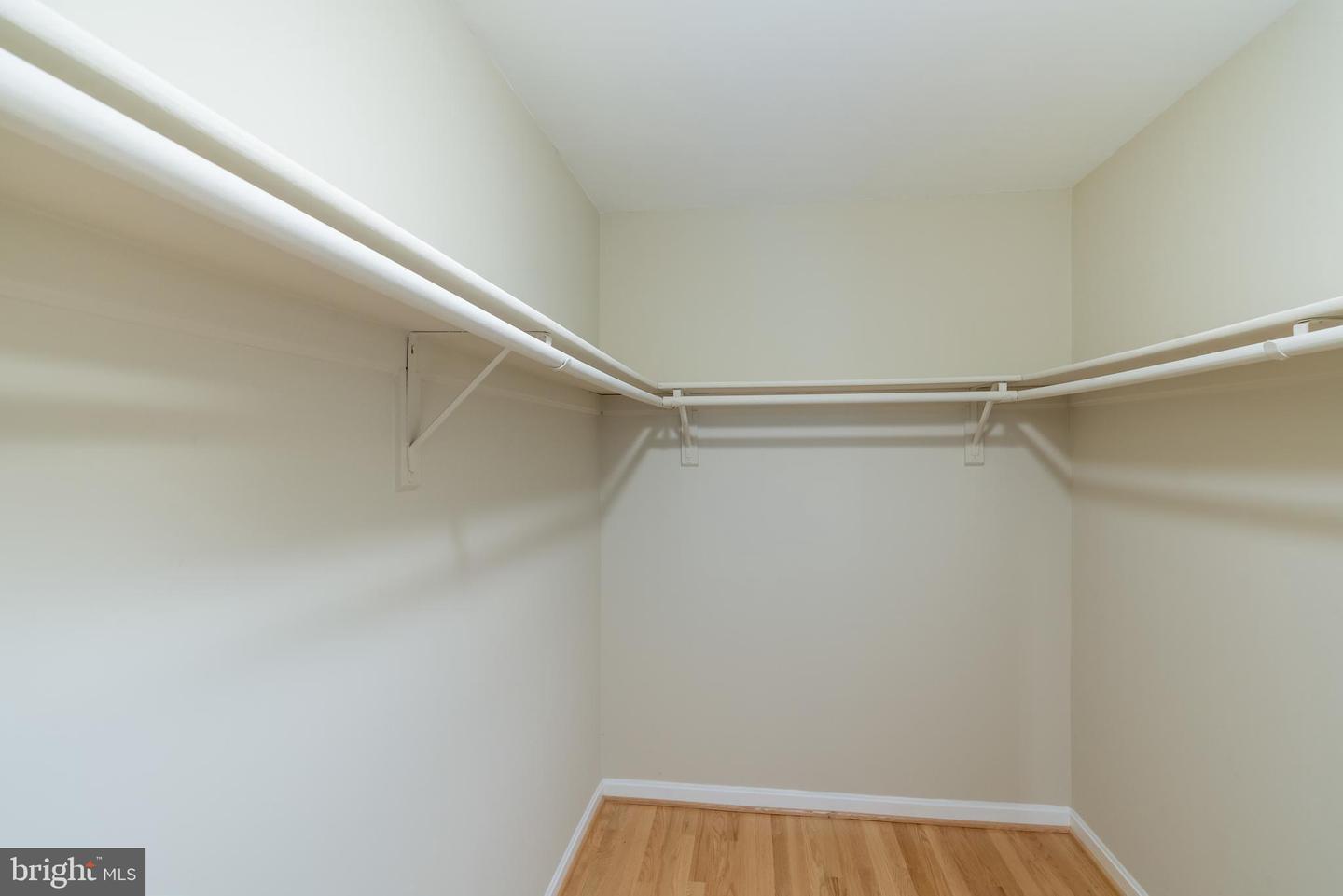 1906 DUFFIELD LN, ALEXANDRIA, Virginia 22307, 3 Bedrooms Bedrooms, ,2 BathroomsBathrooms,Residential,For sale,1906 DUFFIELD LN,VAFX2249944 MLS # VAFX2249944