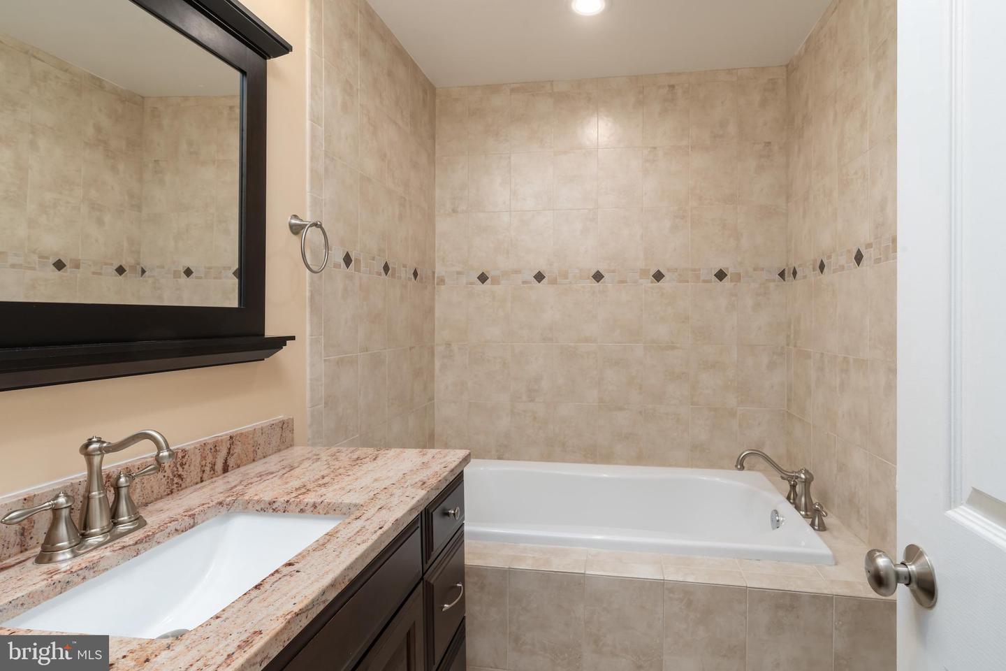 1906 DUFFIELD LN, ALEXANDRIA, Virginia 22307, 3 Bedrooms Bedrooms, ,2 BathroomsBathrooms,Residential,For sale,1906 DUFFIELD LN,VAFX2249944 MLS # VAFX2249944
