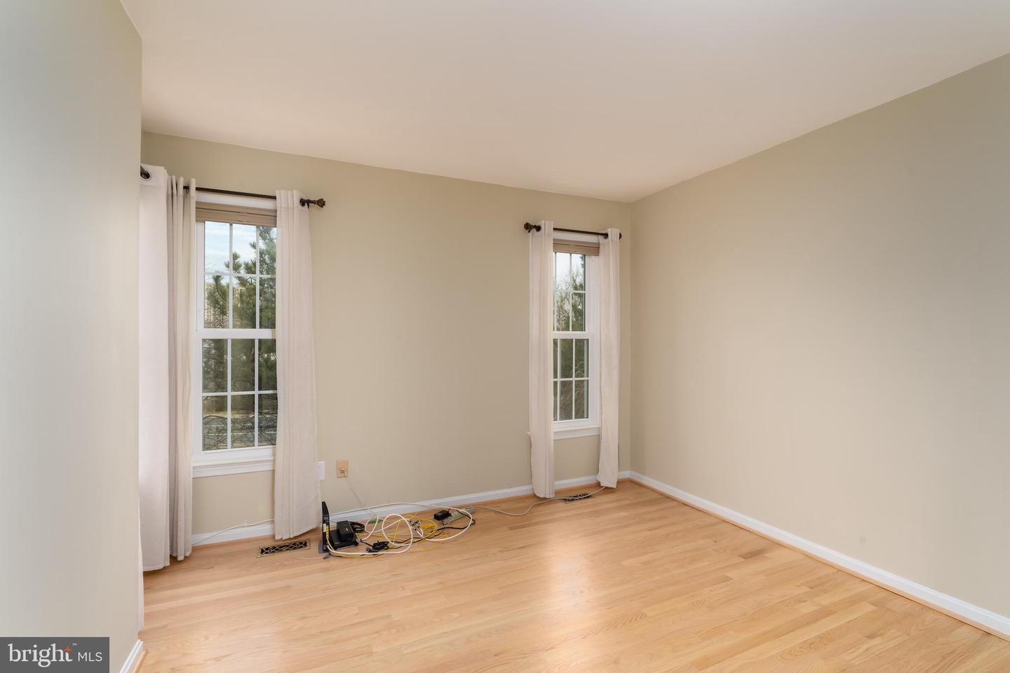 1906 DUFFIELD LN, ALEXANDRIA, Virginia 22307, 3 Bedrooms Bedrooms, ,2 BathroomsBathrooms,Residential,For sale,1906 DUFFIELD LN,VAFX2249944 MLS # VAFX2249944