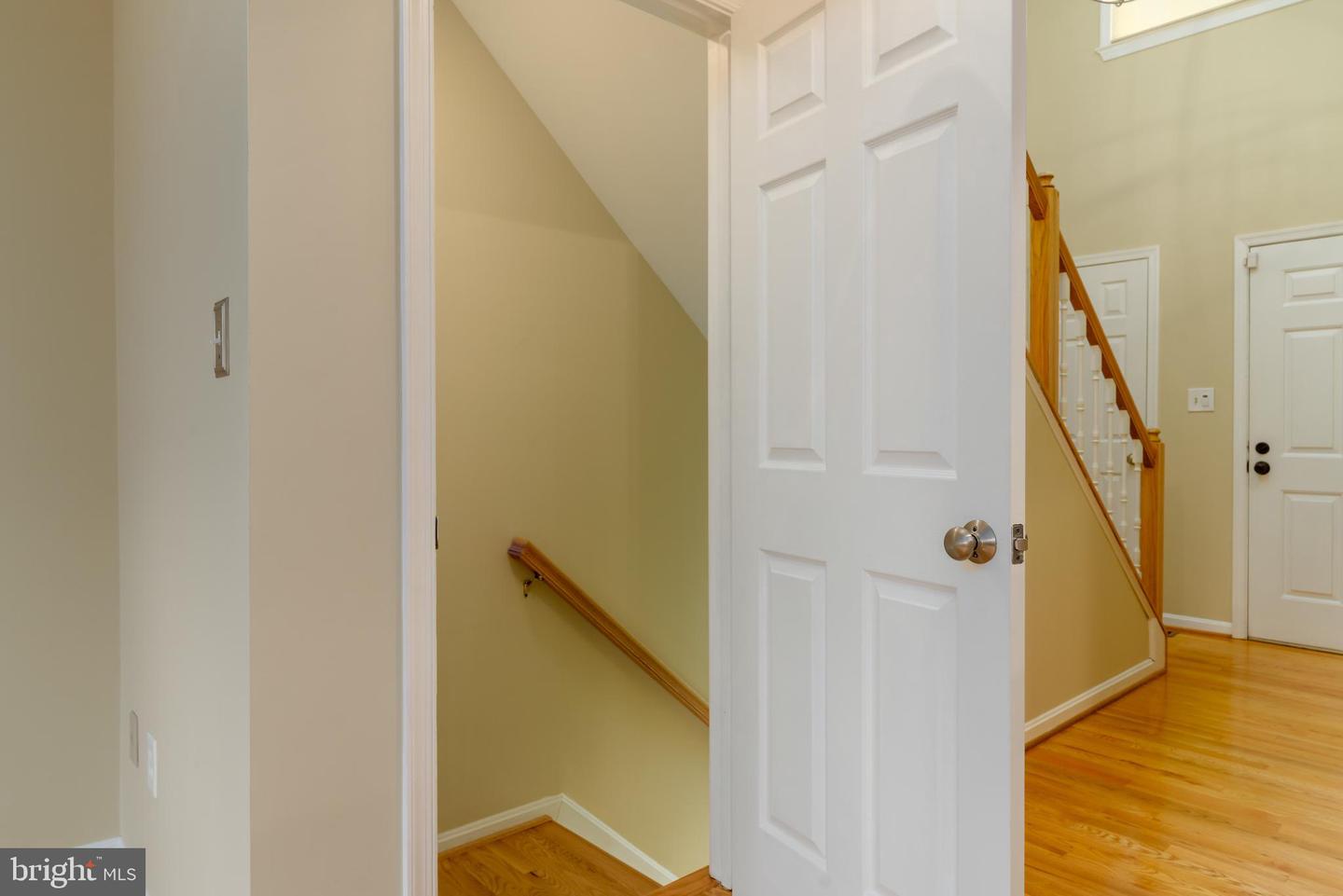 1906 DUFFIELD LN, ALEXANDRIA, Virginia 22307, 3 Bedrooms Bedrooms, ,2 BathroomsBathrooms,Residential,For sale,1906 DUFFIELD LN,VAFX2249944 MLS # VAFX2249944
