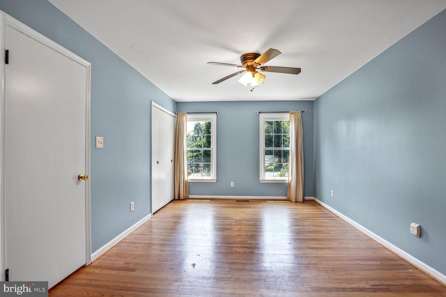 8614 BRAEBURN DR, ANNANDALE, Virginia 22003, 6 Bedrooms Bedrooms, ,3 BathroomsBathrooms,Residential,For sale,8614 BRAEBURN DR,VAFX2249946 MLS # VAFX2249946