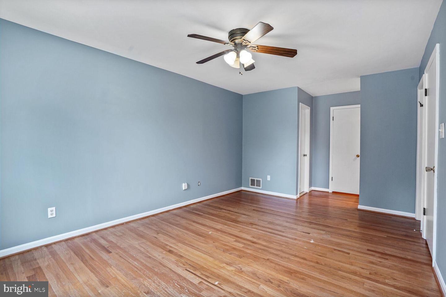 8614 BRAEBURN DR, ANNANDALE, Virginia 22003, 6 Bedrooms Bedrooms, ,3 BathroomsBathrooms,Residential,For sale,8614 BRAEBURN DR,VAFX2249946 MLS # VAFX2249946