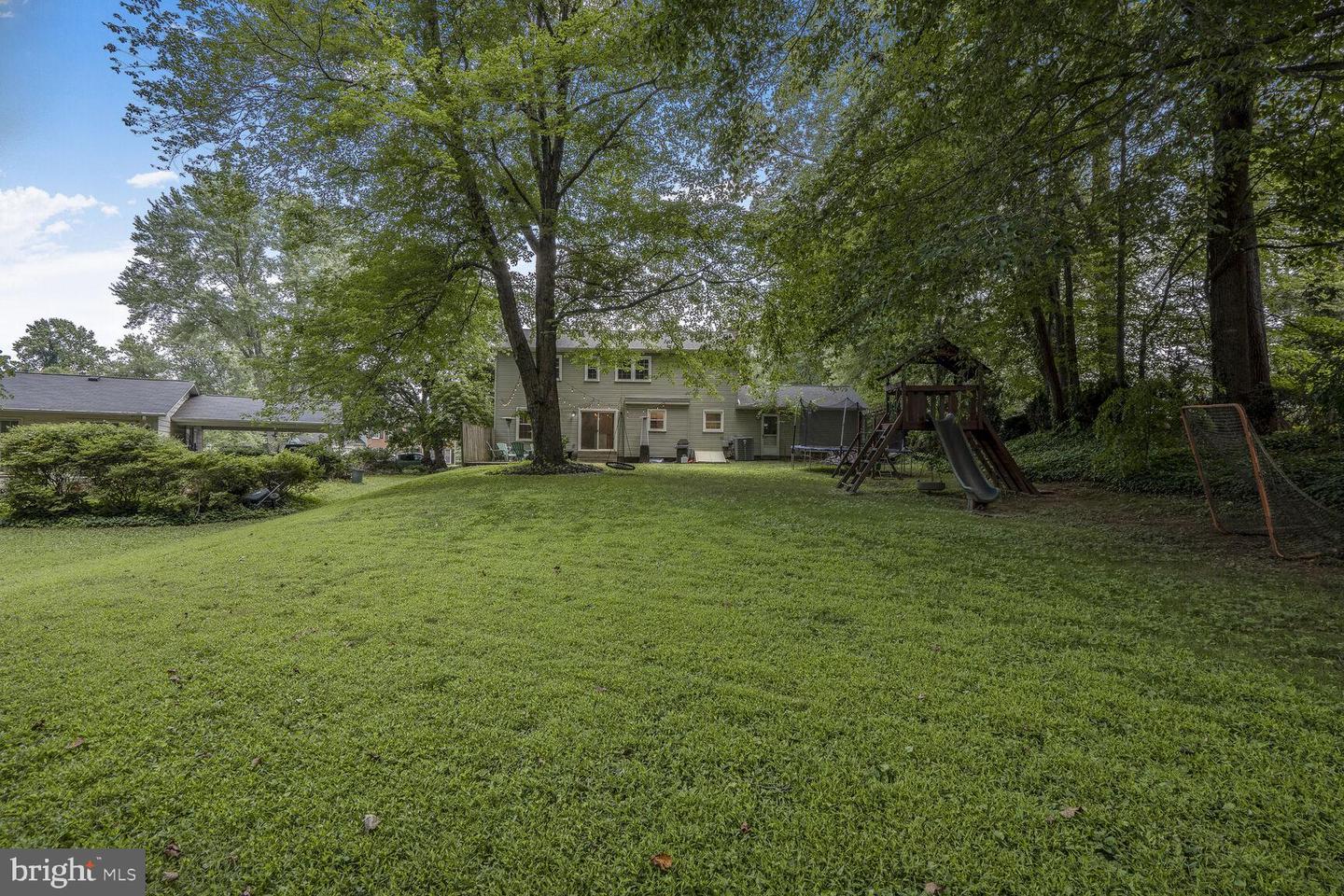 8614 BRAEBURN DR, ANNANDALE, Virginia 22003, 6 Bedrooms Bedrooms, ,3 BathroomsBathrooms,Residential,For sale,8614 BRAEBURN DR,VAFX2249946 MLS # VAFX2249946